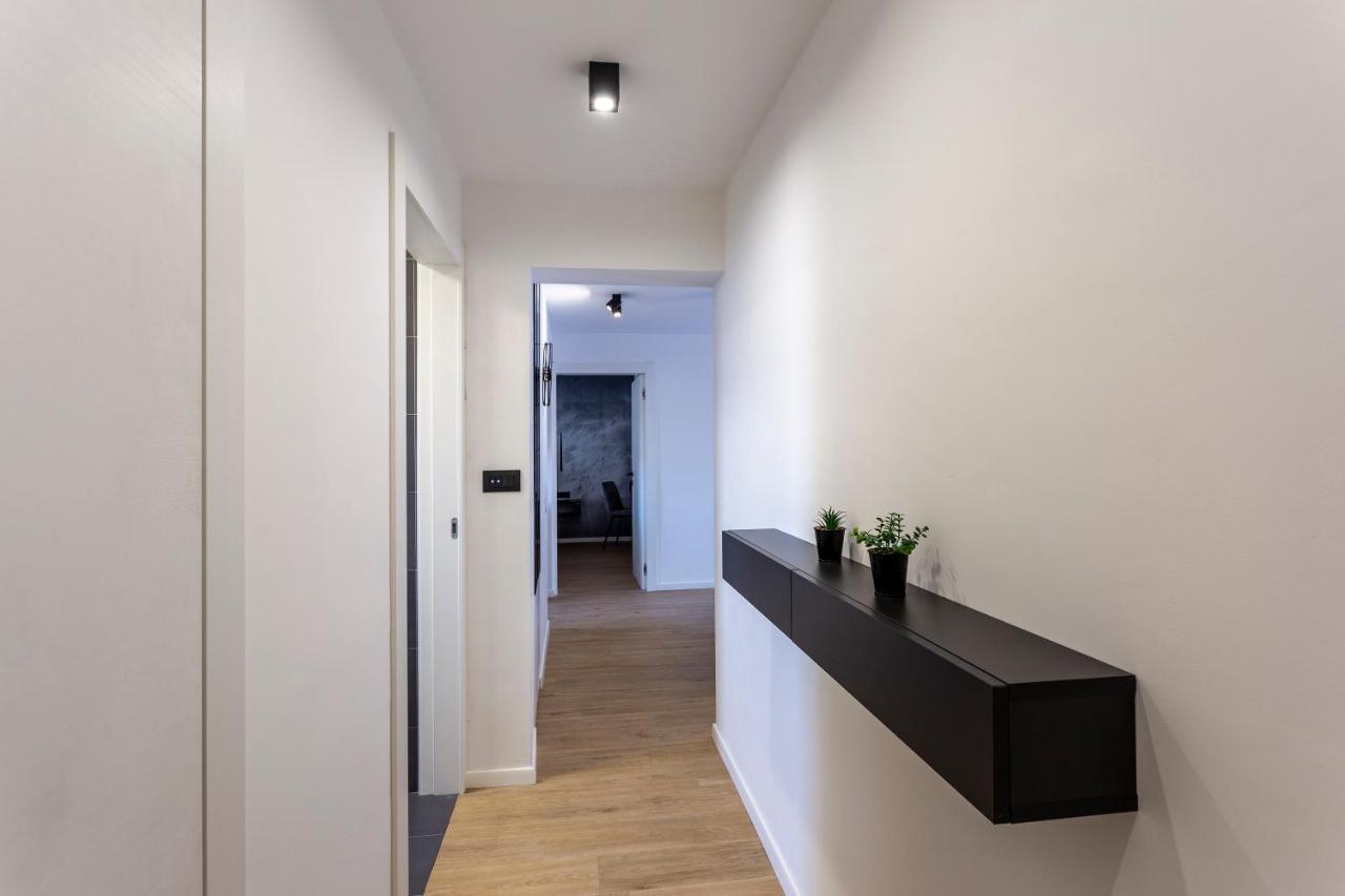 Apartman Izis Centar Pule Pula Eksteriør billede