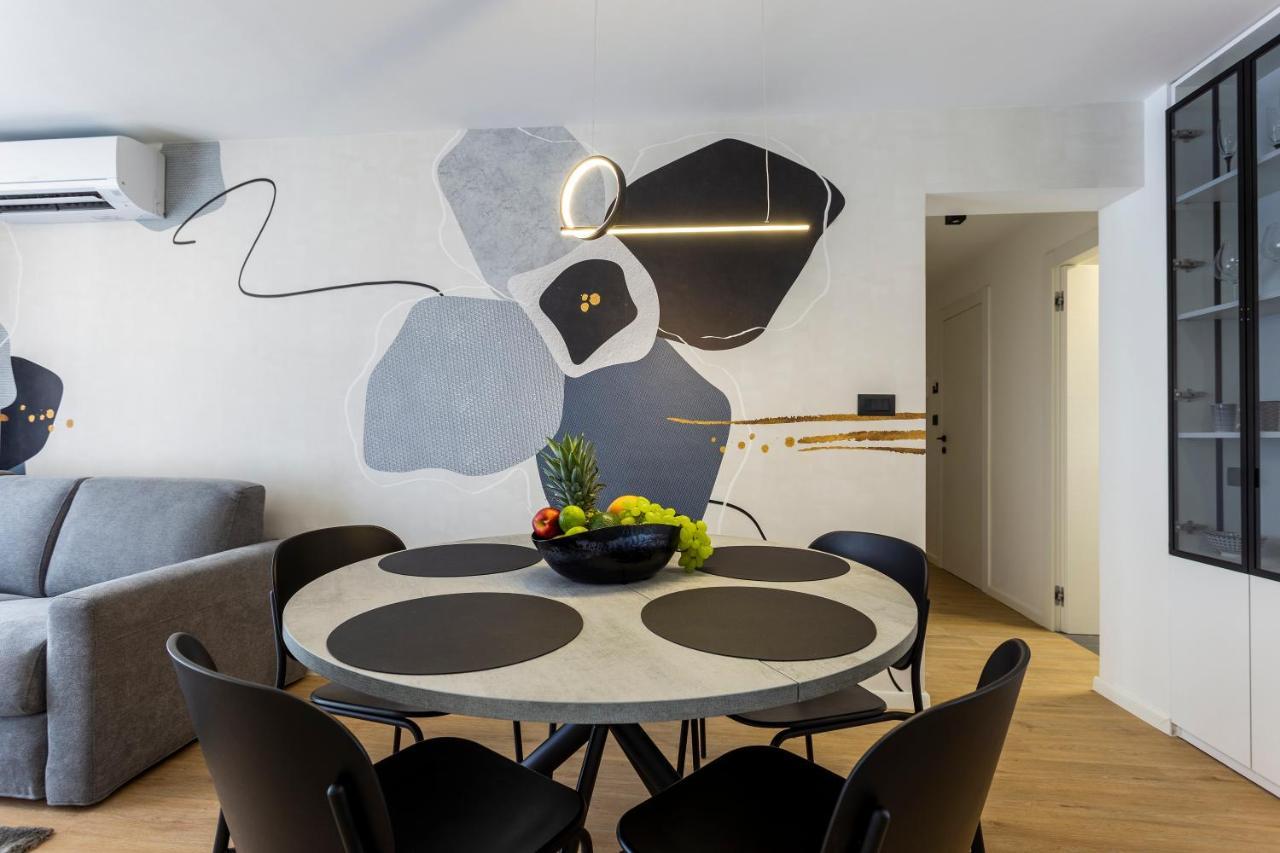 Apartman Izis Centar Pule Pula Eksteriør billede