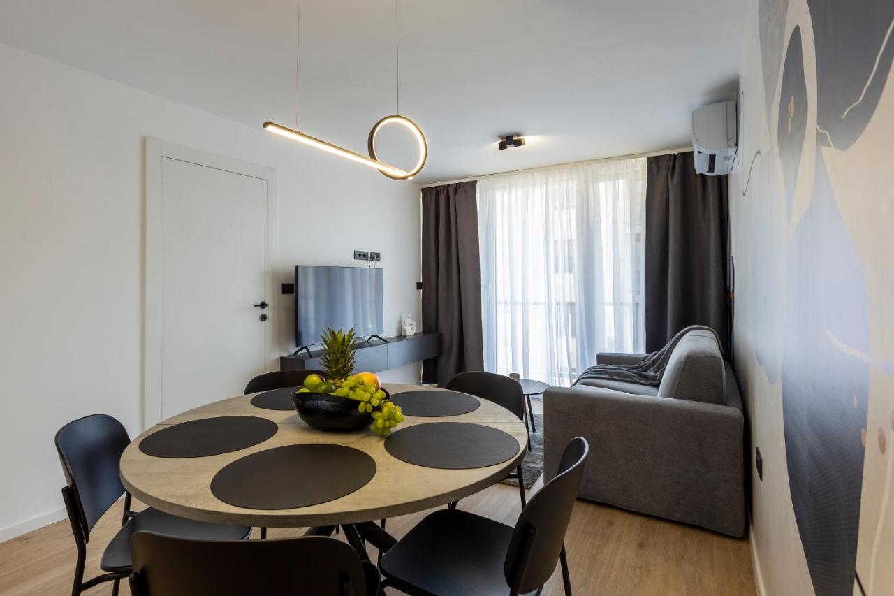 Apartman Izis Centar Pule Pula Eksteriør billede