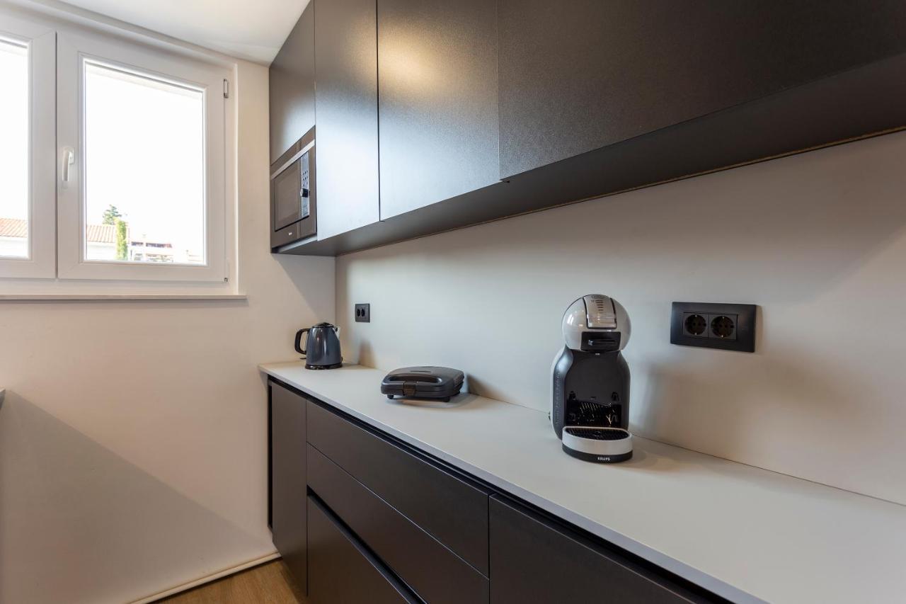 Apartman Izis Centar Pule Pula Eksteriør billede